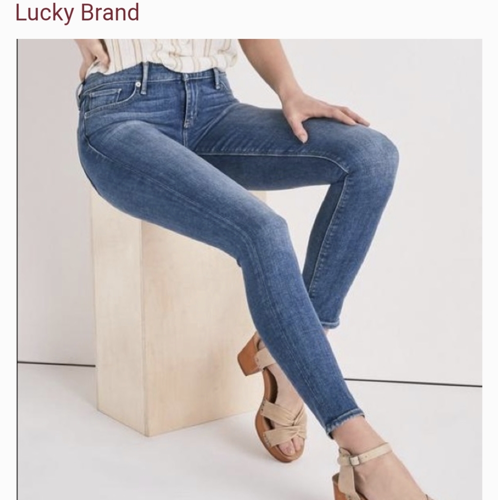 Like new Lucky Brand Stella Skinny Jeans